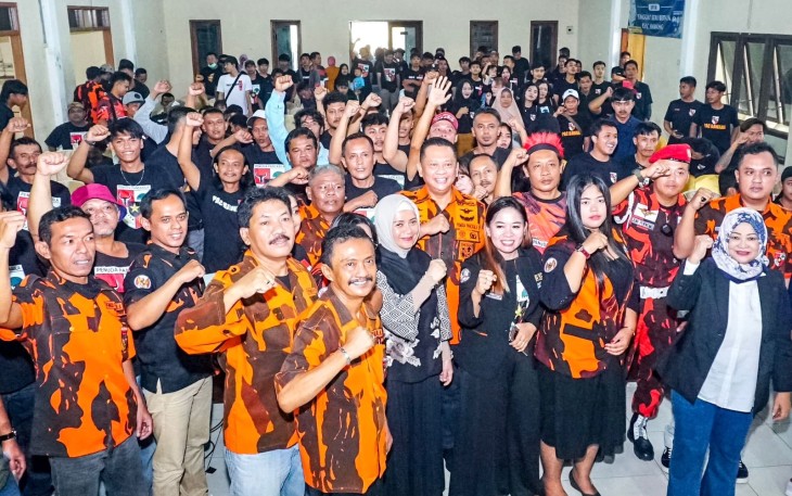 Bamsoet dalam Sosialisasi 4 Pilar MPR RI  hari ke-5 kunjungannya ke Dapil-7 Jawa Tengah bersama keluarga besar Pemuda Pancasila Kabupaten Banjarnegara, Senin (22/1)