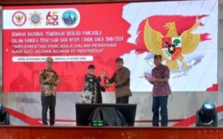 Seminar Nasional Pembinaan Ideologi Pancasila Perayaan Hari Nyepi 