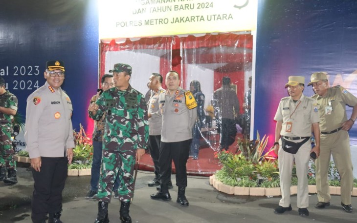 Danrem 052/WKR Kunjungi Posko Pemantauan Malam Pergantian Tahun