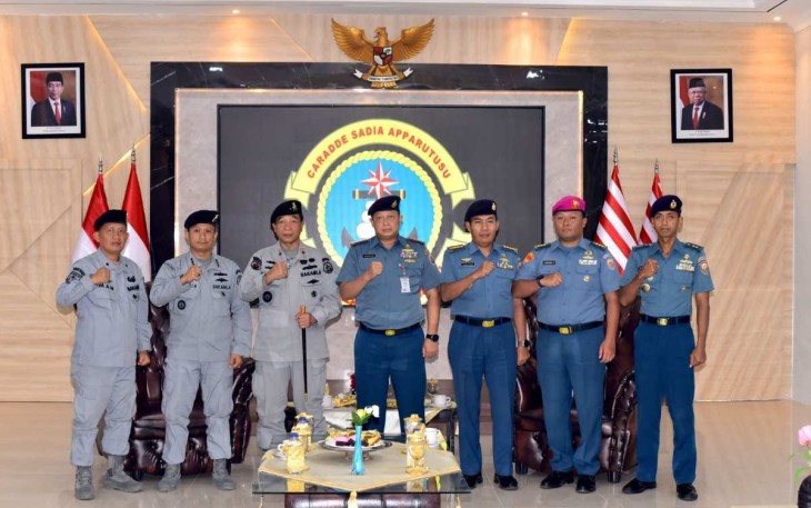 Lantamal VI Terima CC Kepala Zona Tengah Bakamla RI 