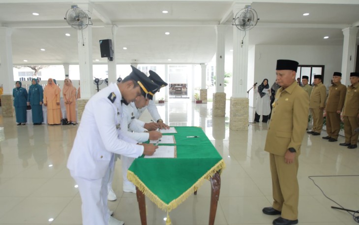 Bupati Lantik Jabatan Administrator dan Pengawas serta Fungsional di Lingkungan Pemerintah Kabupaten Asahan