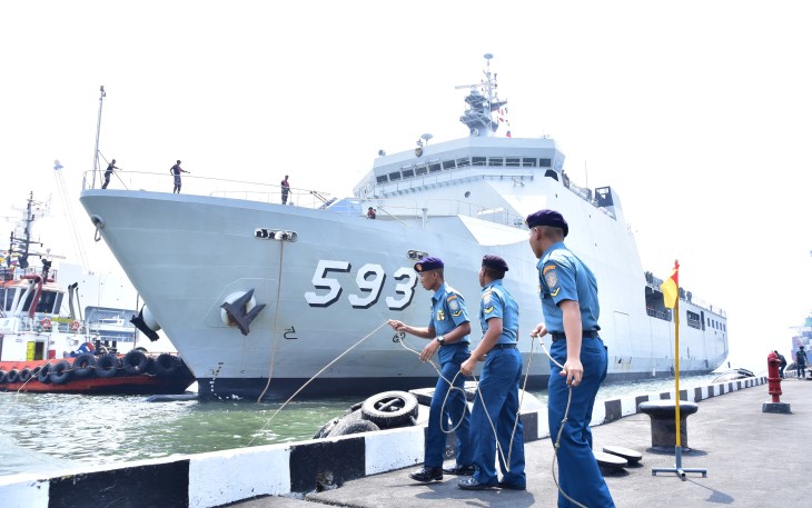 KRI Banda Aceh-593 Sukseskan Dukungan Angkatan Laut Pasukan ke IKN 