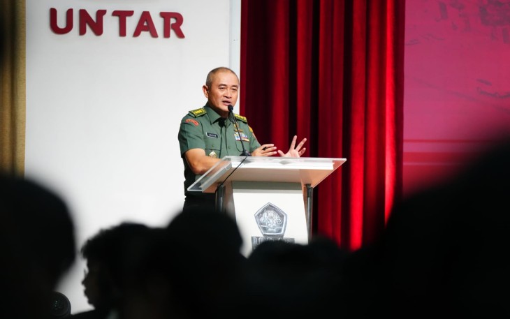Ster TNI Berikan Kuliah Umum di Universitas Tarumanagara