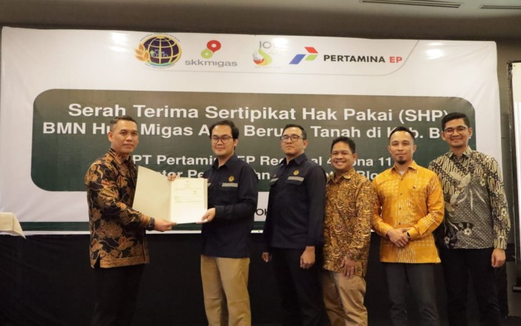 Pertamina EP Cepu Zona 11 saat melakukan Serah Terima Sertipikat Hak Pakai Barang Milik Negara Hulu Migas di Kabupaten Blora
