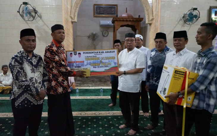 Sekda Asahan Pimpin Tim Safari Ramadhan Kunjungi Desa Sei Silau Barat 