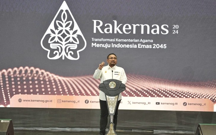 Menteri Agama Yaqut Cholil Qoumas saat membuka Rapat Kerja Nasional (Rakernas) Kementerian Agama 2024. Berlangsung di Semarang, Rakernas mengusung tema "Transformasi Kementerian Agama menuju Indonesia Emas 2045".