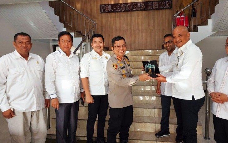 Kapolrestabes Medan, Kombes Pol Teddy Jhon Sahala Marbun Teddy Sahala Marbun saat menerima kunjungan kerja Komisi I DPRD Medan di ruang kerjanya, Selasa (9/1/2024)