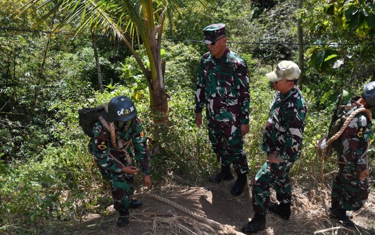 Lattek Berganda Dikmaba TNI AL Angkatan 44/1 Tingkatkan Naluri Tempur Siswa
