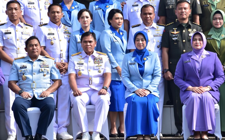 Kasal Hadiri Penutupan Dikreg-LII Sesko TNI Tahun 2024 di Bandung 