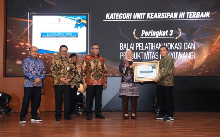 Menaker Tekankan Pentingnya Gerakan Masifikasi Kearsipan