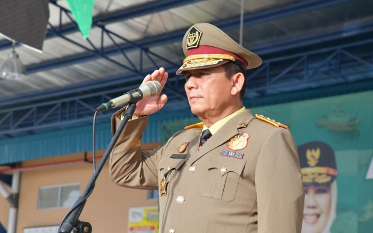 Gubernur Kepulauan Riau H Ansar Ahmad 