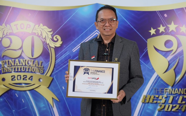 Bank Jatim Boyong Dua Penghargaan Sekaligus Dari The Finance