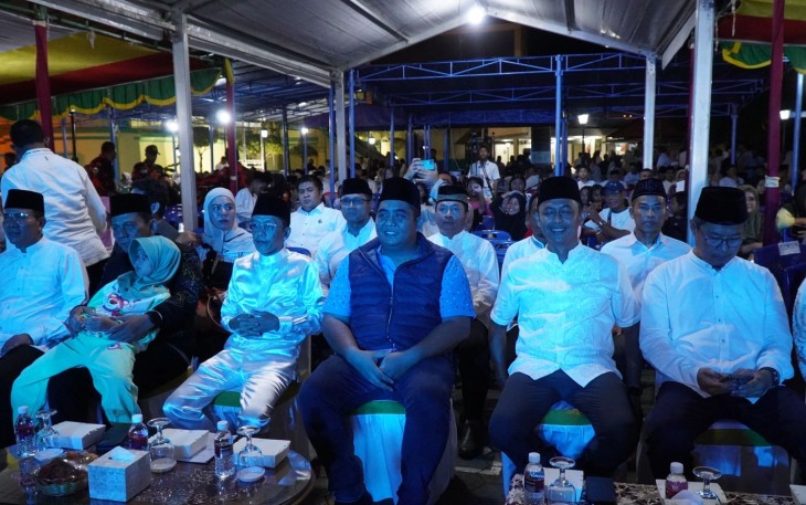 Komandan Skuadron 800 Wing Udara 1 Puspenerbal, Mayor Laut (P) Wahyu Ardiyansyah mewakili Komandan  Wing Udara 1 Kolonel Laut (P) Dani Achnisundani mengikuti doa dan silaturahim kebangsaan menuju Pemilu damai di Balai Kelurahan Penyengat, Kelurahan Penyengat, Kecamatan Tanjungpinang Kota