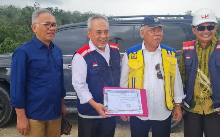 Kementerian Pekerjaan Umum dan Perumahan Rakyat (PUPR) bersama PT. Hutama Karya selaku Badan Usaha Jalan Tol (BUJT) terus melanjutkan pembangunan Jalan Tol Pekanbaru - Padang Seksi Pekanbaru - Bangkinang-Pangkalan sepanjang 101 km, khususnya ruas Bangkinang-Pangkalan (61 km). Sebelumnya ruas Pekanbaru-Bangkinang (40 km) telah diresmikan Presiden Jokowi pada Januari 2023 lalu