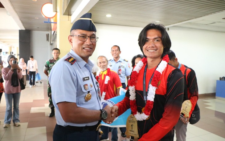 Danlanud SUT Sambut Atlet Paralayang Sumbar Raih 3 Emas dan 1 Perunggu di Ajang Kejuaran Dunia Paralayang AFA Asian League dan PGAWC 2024 di Lombok