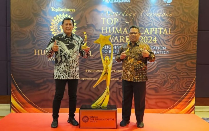 Bank Daerah Karanganyar Raih Penghargaan TOP Human Capital Awards 2024
