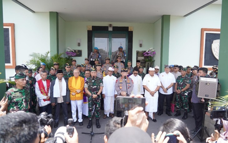 Panglima TNI Bersama Kapolri Hadiri Doa Bersama Lintas Agama di Bali