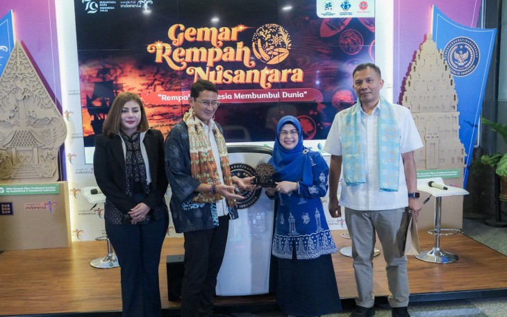 Menteri Pariwisata dan Ekonomi Kreatif/Kepala Badan Pariwisata dan Ekonomi Kreatif (Menparekraf/Kabaparekraf) Sandiaga Salahuddin Uno, dalam "The Weekly Brief with Sandi Uno" di Gedung Sapta Pesona, Jakarta, Senin (5/8/2024), mengapresiasi dan mendukung penyelenggaraan Gemar Rempah Nusantara 2024