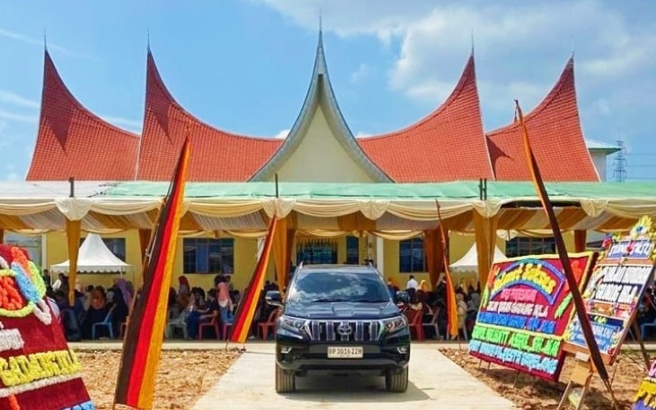 Rumah Gadang Ikatan Keluarga Luak Agam (IKLA) di Kota Batam, pada Minggu (22/09).