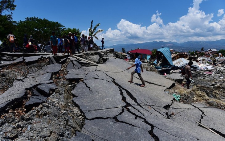 iustrasi dampak gempa bumi