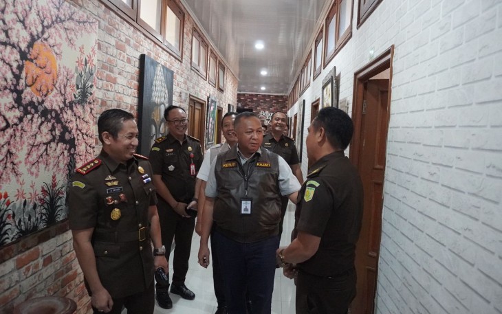 Kajati Bali Melakukan Sidak Beberapa Kejaksaan Negeri