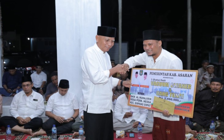 Bupati Asahan Safari Ramadhan di Mushollah Al-Muhajirin