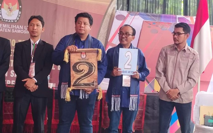 Pengundian Nomor Urut Paslon Pilkada Samosir 