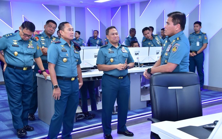 Kepala Staf Angkatan Laut (Kasal) Laksamana TNI Dr. Muhammad Ali, S.E., M.M., M.Tr.Opsla