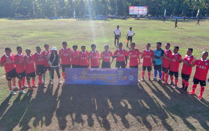 Turnamen Sepak Bola Danlantamal VI Cup Tahun 2024 Resmi di Buka