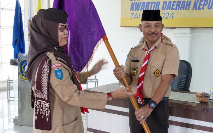Adi Prihantara saat Lantik Kelengkapan Kwarda dan Buka KMD 2024 di Aula Kwartir Daerah Gerakan Pramuka Kepulauan Riau, Tanjungpinang, Sabtu (17/02).