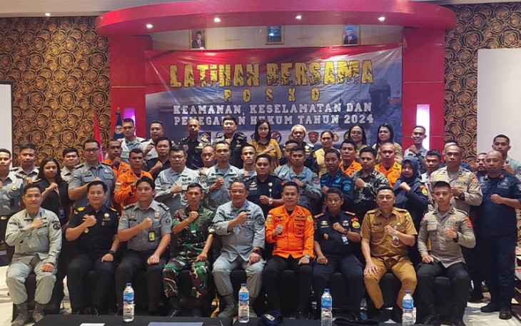 Foto Bersama usai acara