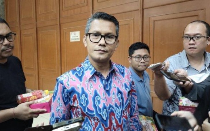 Jubir Kemenperin Febri Hendri Antoni Arif