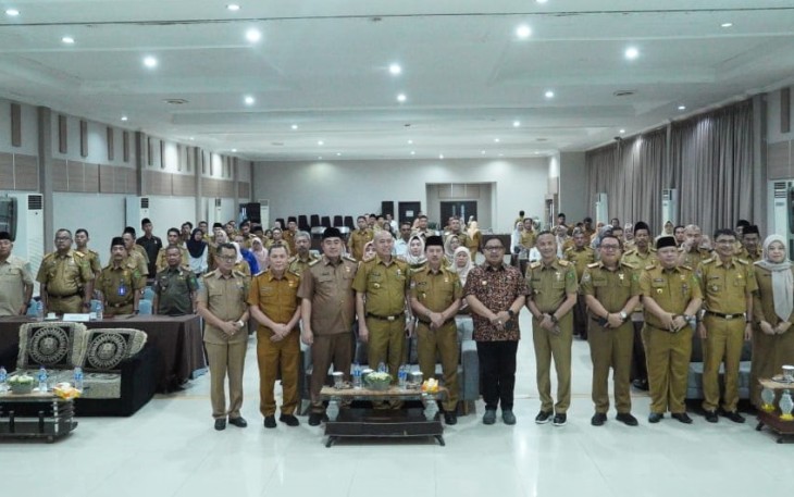 Pemerintah Kota (Pemkot) Bengkulu melalui Badan Perencanaan Pembangunan Daerah (Bappeda) menggelar Forum Perangkat Daerah, Senin (26/2/2024) di Hotel Nala Sea Side