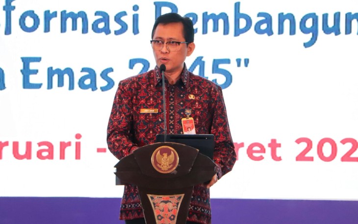 Dirjen Bangda Kemendagri Restuardy Daud 