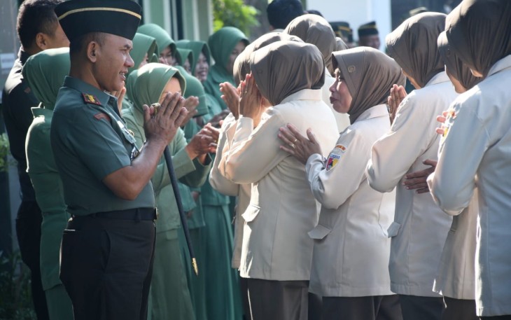Danrem 081/DSJ Kolonel Inf H. Sugiyono saat halalbihalal, Selasa (16/4)