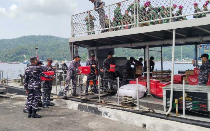 Kirim bantuan logistik untuk korban erupsi gunung Ruang 