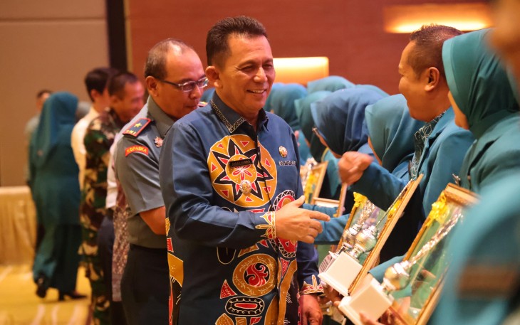 Gubernur Kepri Hadiri Puncak Hari Gerak Kesatuan PKK ke-52 Tingkat Provinsi 