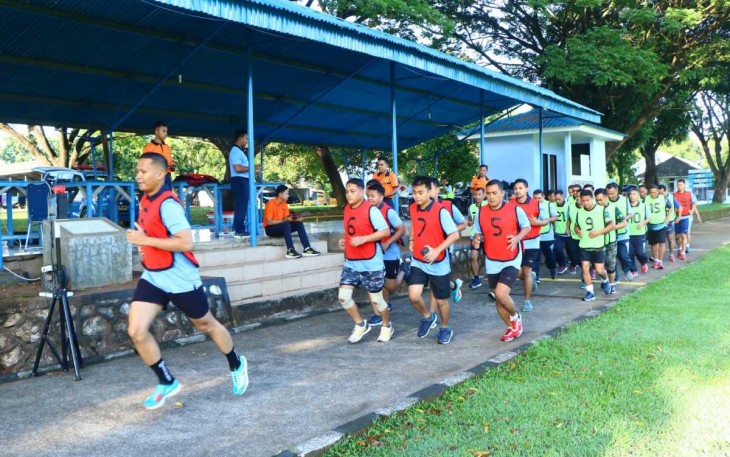 Test samapta dan UKP prajurit lanud Sultan Hasanuddin 