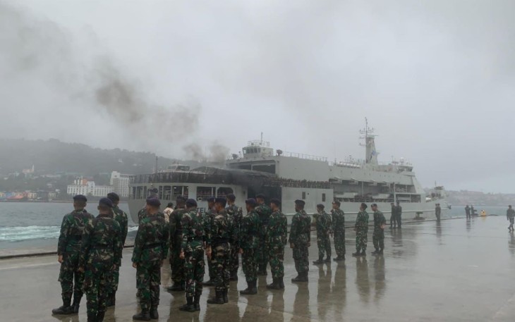 KRI Teluk Youtefa-522 
