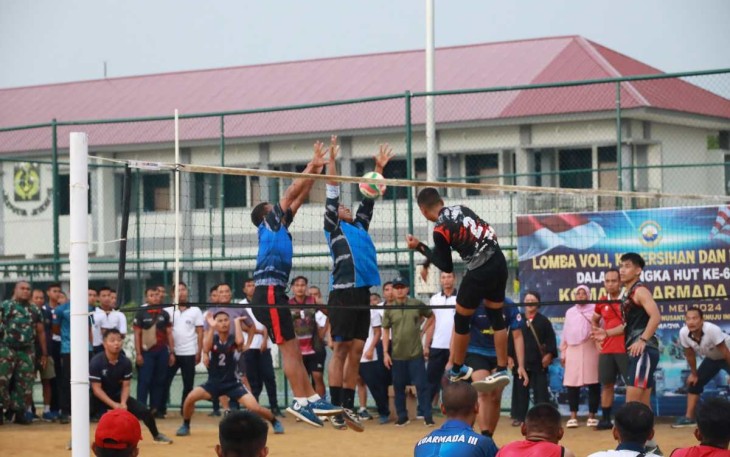 Pertandingan Bola Voli Prajurit Koarmada III 