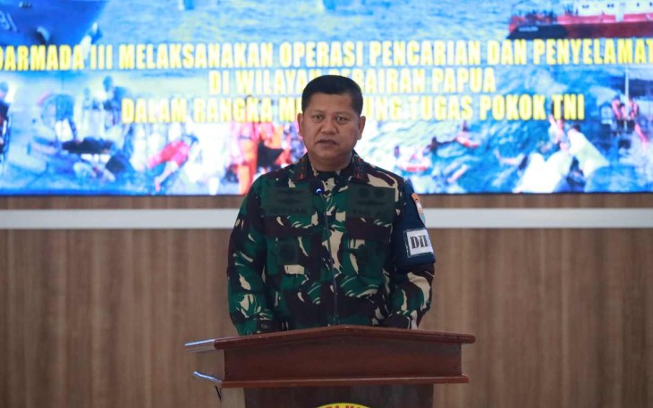 Pangkoarmada III Laksda TNI Hersan 