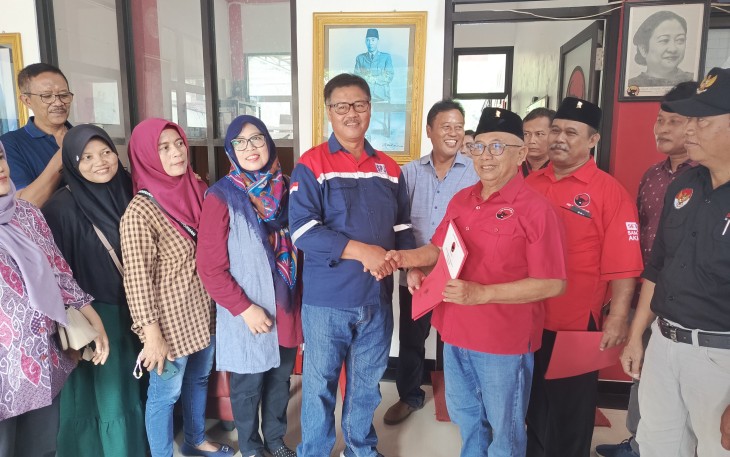 Sutrisno, S.T. Mencalonkan Diri sebagai Bakal Calon Bupati Blitar ke DPC PDIP Kabupaten Blitar untuk Pilkada 2024