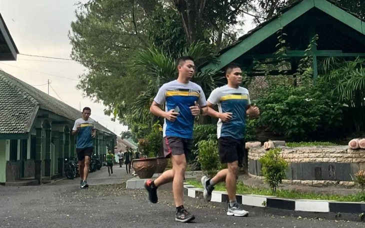 Lari pagi bersama prajurit Menarmed 2 Kostrad 