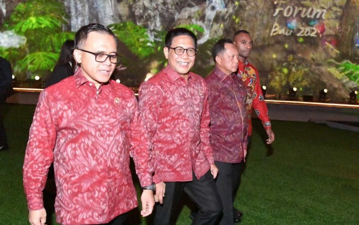 Mendes PDTT Abdul Halim Iskandar 