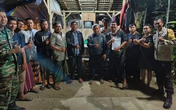 Siskamling warga wilayah desa binaan 