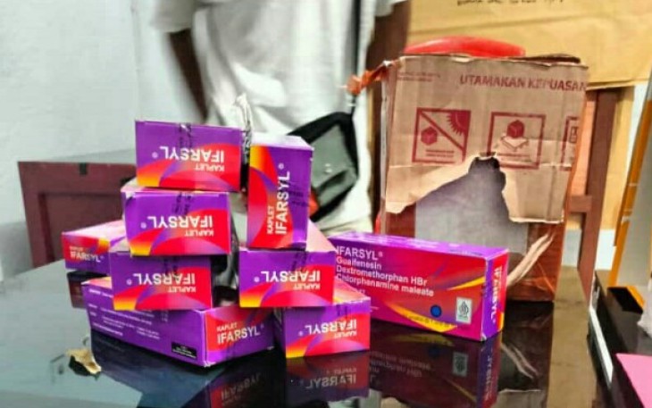 Satresnarkoba Polres Bitung Berhasil Amankan FL Beserta Barang Bukti 1000 Butir Obat Terlarang 