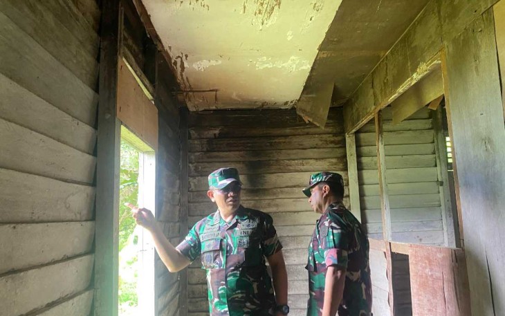 Pa Sahli TK III Kasad Bid Hubint Mayjen TNI Satrio Pinandojo saat survey lokasi rumdis