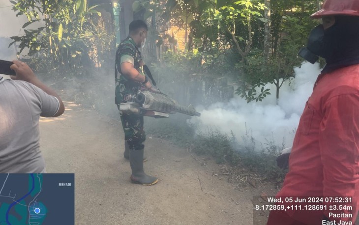 Fogging di wilayah desa binaan 