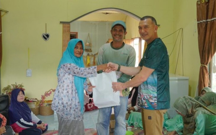 Wakil Bupati dan Ketua TP PKK Natuna Tinjau Dasawisma 