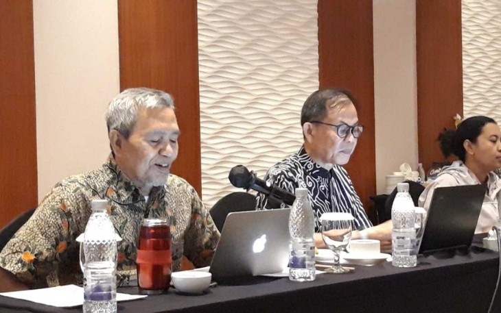 Tim SNI dari BNPB dan BSN melakukan sosialisasi dalam acara Webinar Series #1 SNI Kebencanaan SNI 7947:2013 Layanan Kemanusiaan dalam Bencana, pada Kamis (27/6).